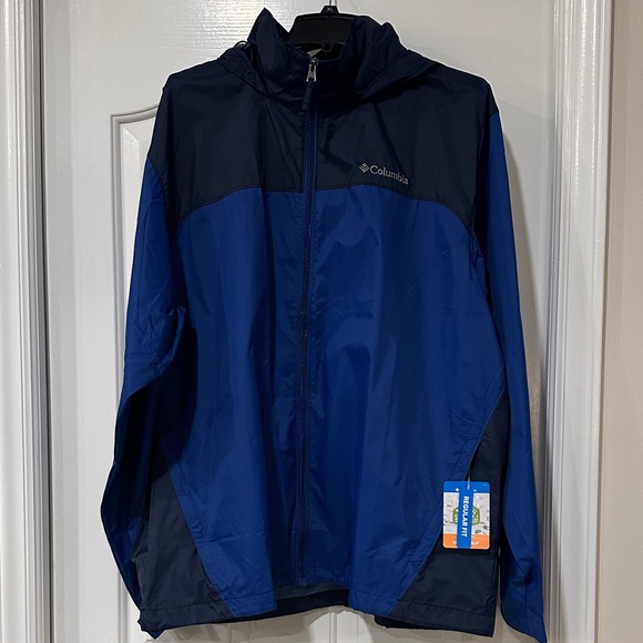 Columbia Navy and Royal Blue Windbreaker - Picture 9 of 9